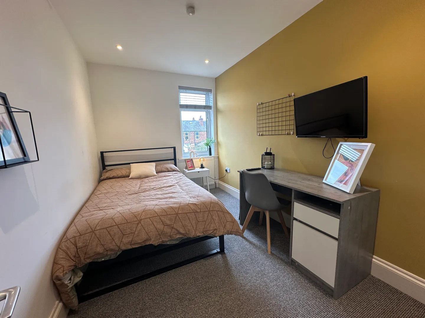 Spare Rooms - 4 Bed *LTD OFFER -50% OFF FIRST 3 MTHS RENT!* - Image 12